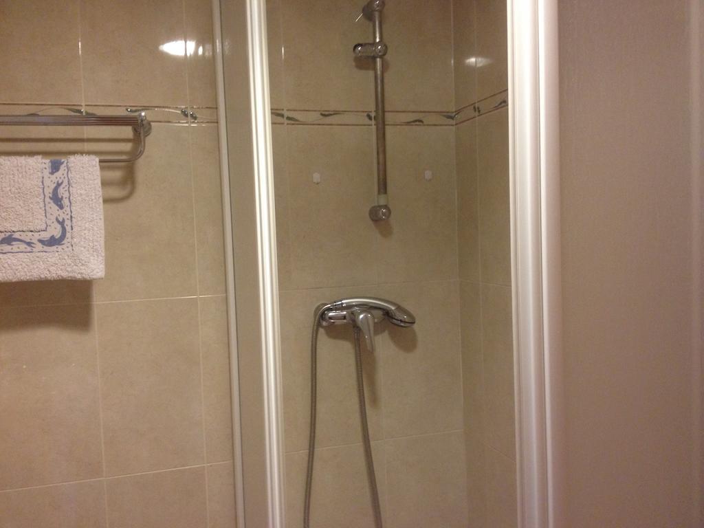 Apartaments La Fabrica Horta de Sant Joan Szoba fotó
