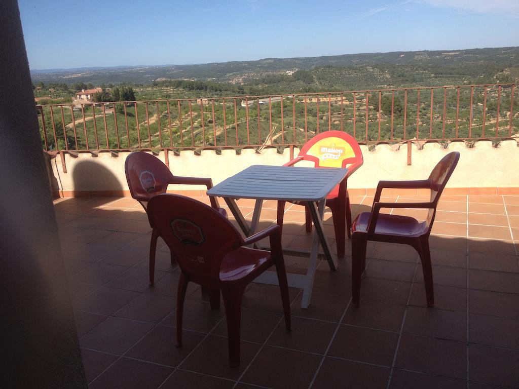 Apartaments La Fabrica Horta de Sant Joan Szoba fotó