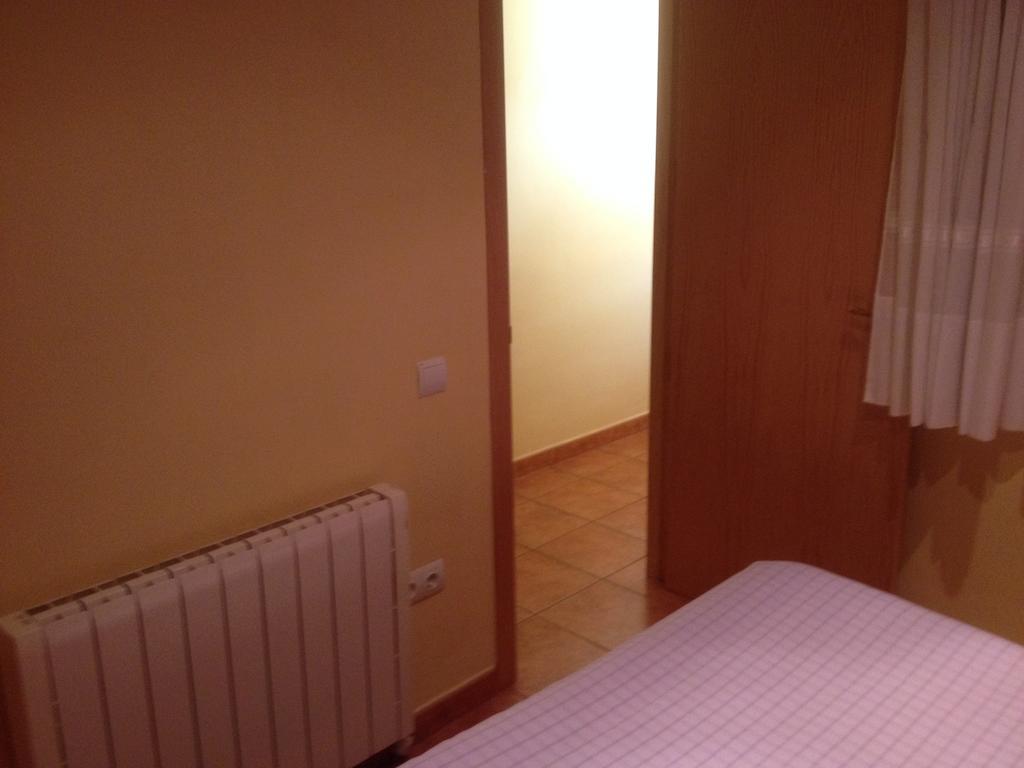 Apartaments La Fabrica Horta de Sant Joan Szoba fotó