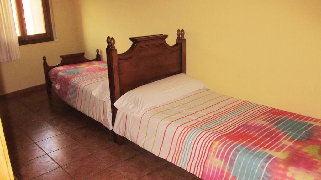 Apartaments La Fabrica Horta de Sant Joan Szoba fotó