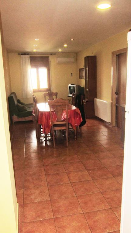 Apartaments La Fabrica Horta de Sant Joan Szoba fotó