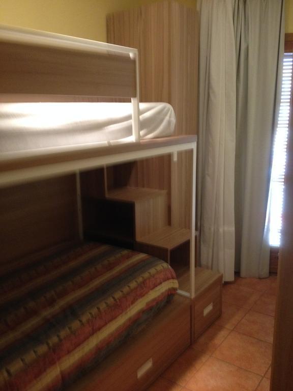 Apartaments La Fabrica Horta de Sant Joan Kültér fotó